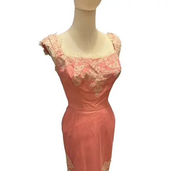 American vintage 50’s Pink Lace netting overlay shelf bust dress size X Small - Picture 3 of 16